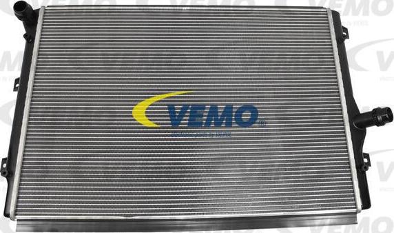 Vemo V15-60-5057 - Радіатор, охолодження двигуна autocars.com.ua