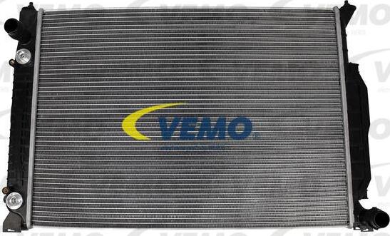 Vemo V15-60-6043 - Радіатор, охолодження двигуна autocars.com.ua