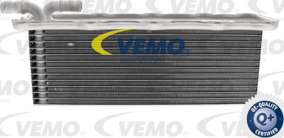 Vemo V15-60-6077 - Интеркулер autocars.com.ua