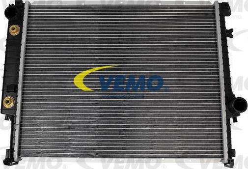 Vemo V20-60-0024 - Радіатор, охолодження двигуна autocars.com.ua