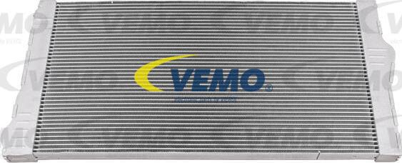 Vemo V20-60-1557 - Радіатор, охолодження двигуна autocars.com.ua