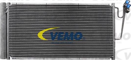 Vemo V20-62-1022 - Конденсатор, кондиціонер autocars.com.ua