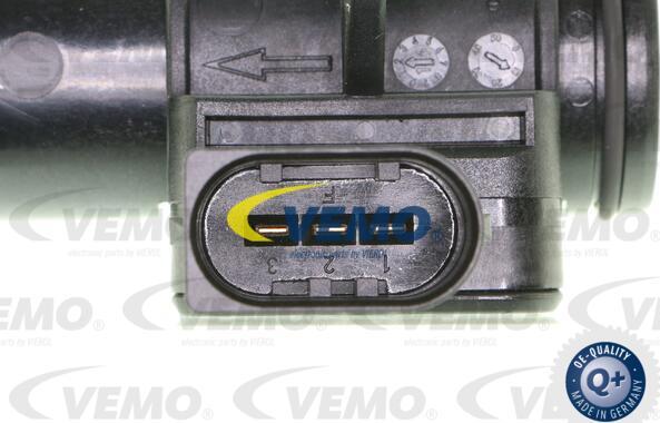 Vemo V20-72-0011 - Датчик потоку, маси повітря autocars.com.ua