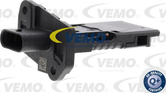 Vemo V20-72-0177 - Датчик потоку, маси повітря autocars.com.ua