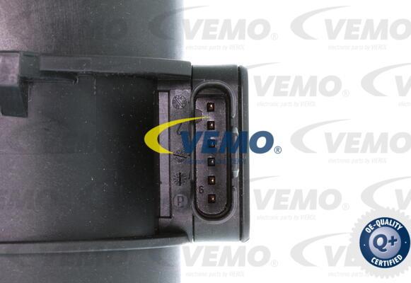 Vemo V20-72-5140 - Датчик потоку, маси повітря autocars.com.ua