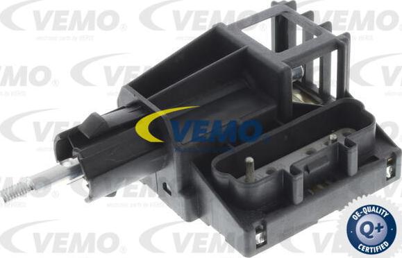 Vemo V20-73-0021 - Выключатель, противотуманная avtokuzovplus.com.ua