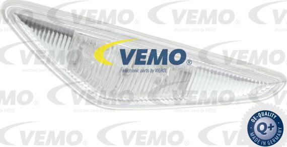 Vemo V20-84-0005 - Бічний ліхтар, покажчик повороту autocars.com.ua