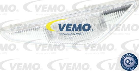 Vemo V20-84-0006 - Бічний ліхтар, покажчик повороту autocars.com.ua