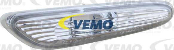 Vemo V20-84-0007 - Бічний ліхтар, покажчик повороту autocars.com.ua