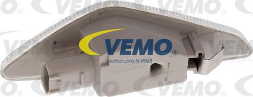 Vemo V20-84-0033 - Фонарь указателя поворота avtokuzovplus.com.ua