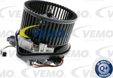 Vemo V22-03-1830 - Вентилятор салону autocars.com.ua