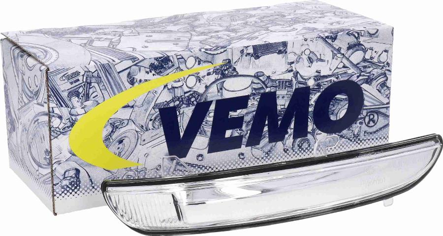 Vemo V22-84-0018 - Бічний ліхтар, покажчик повороту autocars.com.ua