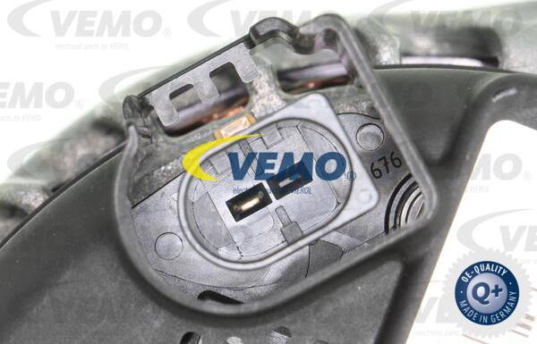 Vemo V30-13-50037 - Генератор autocars.com.ua