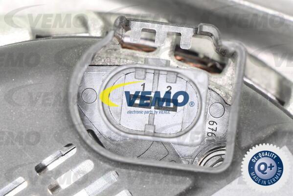 Vemo V30-13-50046 - Генератор autocars.com.ua