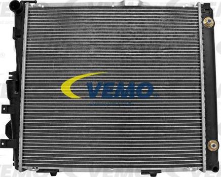 Vemo V30-60-1276 - Радіатор, охолодження двигуна autocars.com.ua