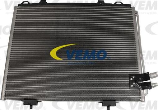 Vemo V30-62-1011 - Конденсатор, кондиціонер autocars.com.ua