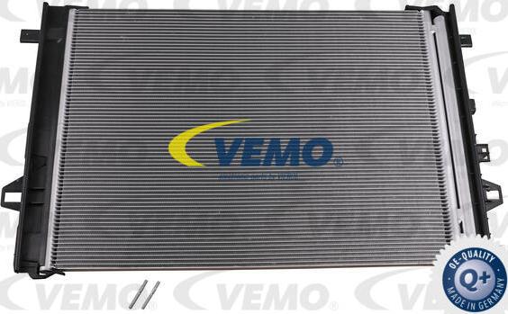 Vemo V30-62-1054 - Конденсатор, кондиціонер autocars.com.ua