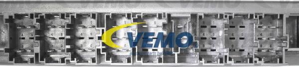 Vemo V30-71-0040 - Блок управления, регулирование положения сиденья avtokuzovplus.com.ua
