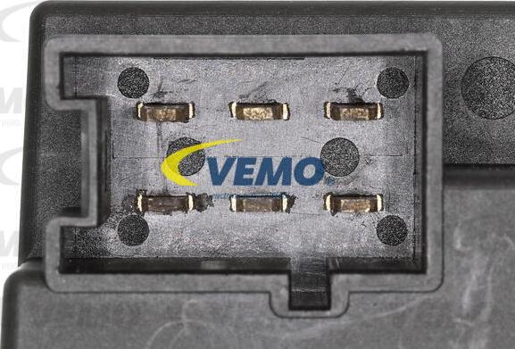 Vemo V30-71-0068 - Керуючий прилад, паливний насос autocars.com.ua