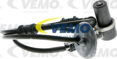 Vemo V30-72-0139 - Датчик ABS, частота вращения колеса avtokuzovplus.com.ua