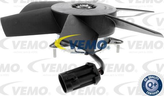 Vemo V40-01-1026 - Вентилятор, охолодження двигуна autocars.com.ua