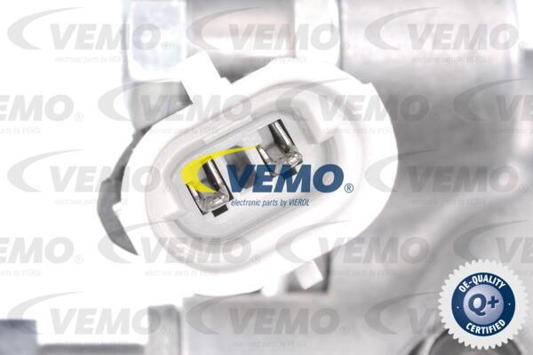 Vemo V40-15-0028 - Компресор, кондиціонер autocars.com.ua