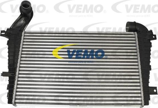 Vemo V40-60-2061 - Интеркулер autocars.com.ua