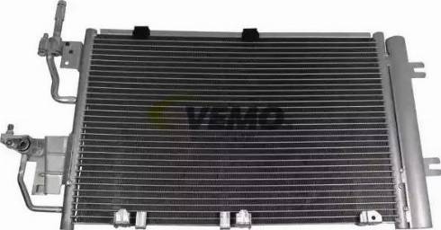 Vemo V40-62-0024 - Конденсатор, кондиціонер autocars.com.ua