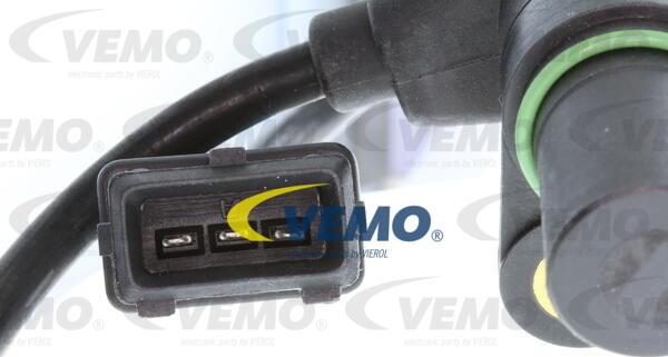 Vemo V40-72-0302 - Датчик імпульсів, колінчастий вал autocars.com.ua