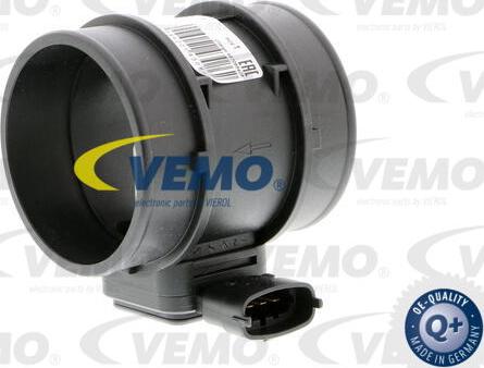 Vemo V40-72-0429 - Датчик потоку, маси повітря autocars.com.ua