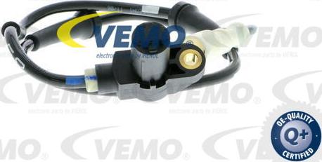 Vemo V40-72-0472 - Датчик ABS, частота вращения колеса avtokuzovplus.com.ua