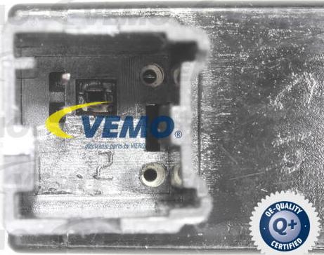 Vemo V40-73-0066 - Вимикач, привід зчеплення (Tempomat) autocars.com.ua