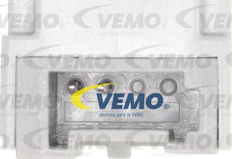 Vemo V40-73-0068 - Вимикач, привід зчеплення (Tempomat) autocars.com.ua