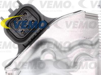 Vemo V40-81-0016 - Патрубок дросельної заслінки autocars.com.ua