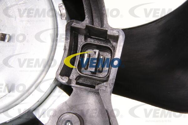 Vemo V42-01-1125 - Вентилятор, охолодження двигуна autocars.com.ua