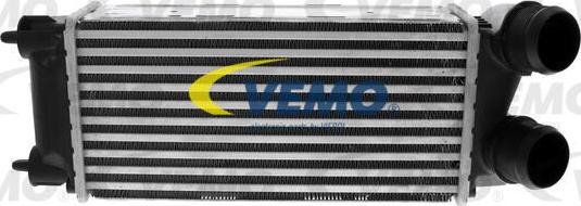 Vemo V42-60-0017 - Интеркулер autocars.com.ua