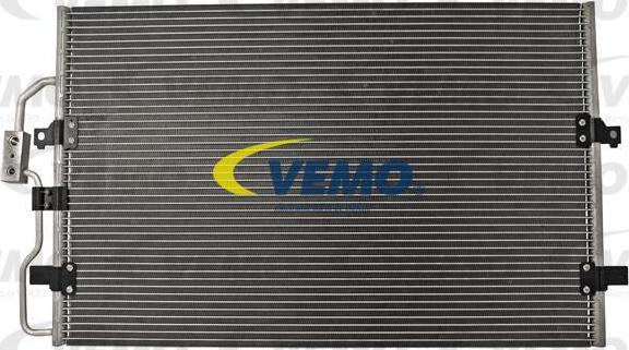 Vemo V42-62-0008 - Конденсатор, кондиціонер autocars.com.ua