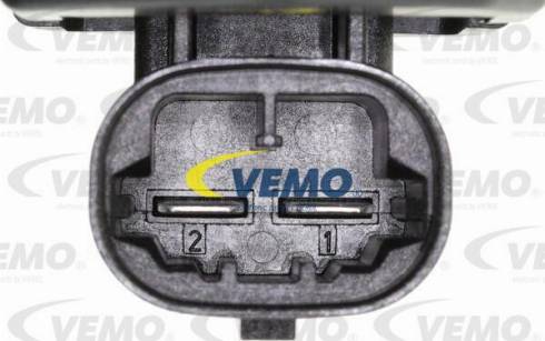 Vemo V46-01-1343 - Вентилятор, охолодження двигуна autocars.com.ua