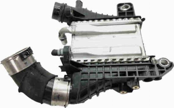 Vemo V46-60-0091 - Интеркулер autocars.com.ua