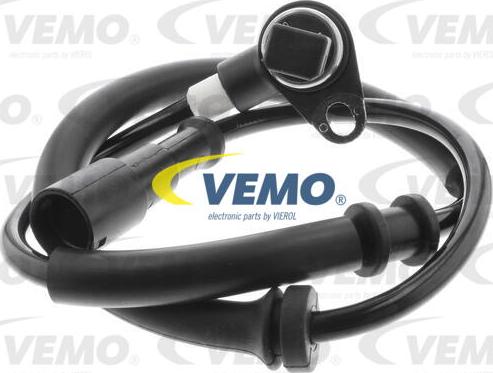 Vemo V46-72-0156 - Датчик ABS, частота вращения колеса avtokuzovplus.com.ua