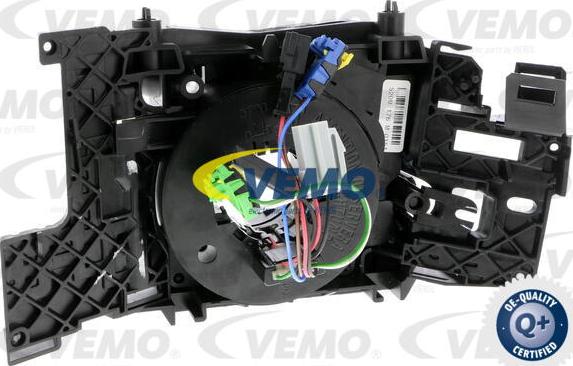 Vemo V46-80-0018 - Выключатель на рулевой колонке autodnr.net
